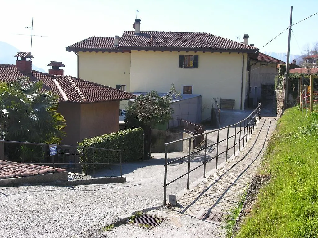 Villa Casa Mary à San Siro  0*, San Siro (Lombardy)